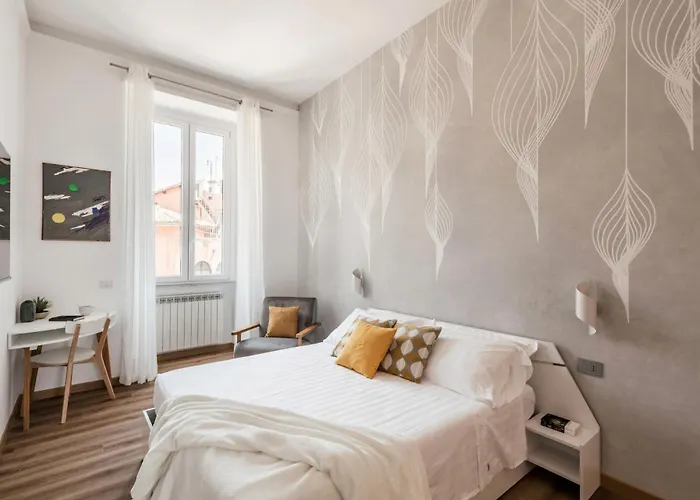 The Rent - Three-room Near Lungotevere *