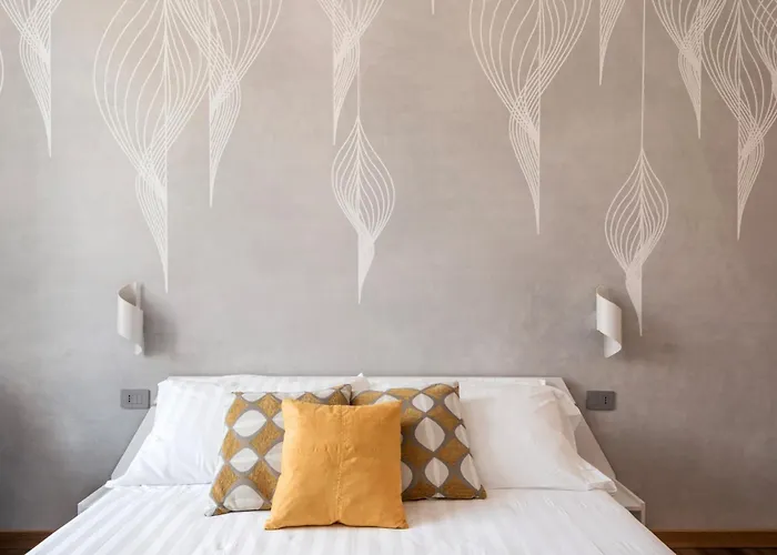 The Rent - Three-room Near Lungotevere * Rome