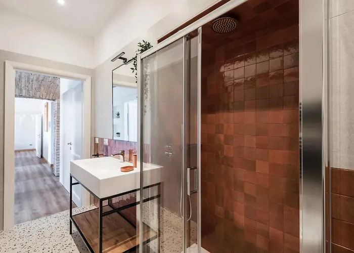 The Rent - Three-room Near Lungotevere * Rome