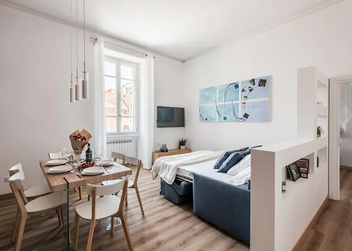 The Rent - Three-room Near Lungotevere * Rome